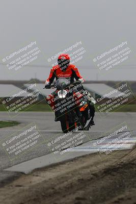 media/Nov-29-2025-TrackDaz (Sat) [[10ae2d9bce]]/C Group/Session 4 (Wheelie Bump)/